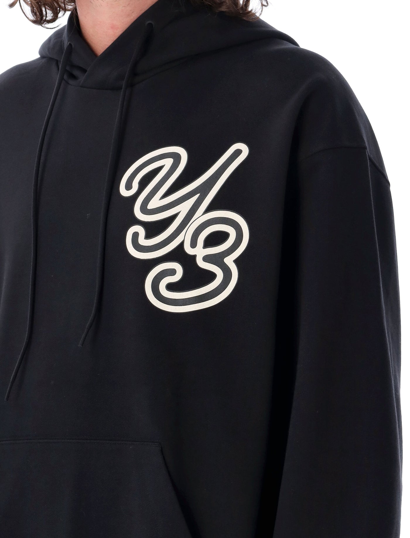 BLACK Y-3 GFX HOODIE (23AIT7523F_B) | LOZURI